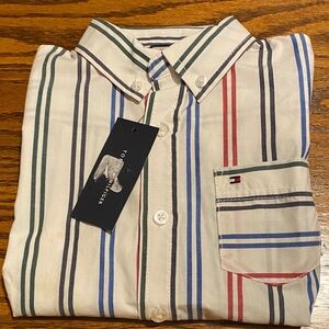 NWT Tommy Hilfiger Stripe Button Down Long Sleeve Shirt 
Boys Size 5